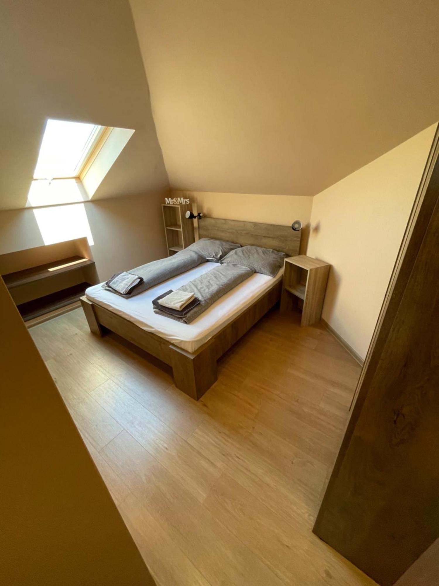 Apartment Happy Sun Medences *